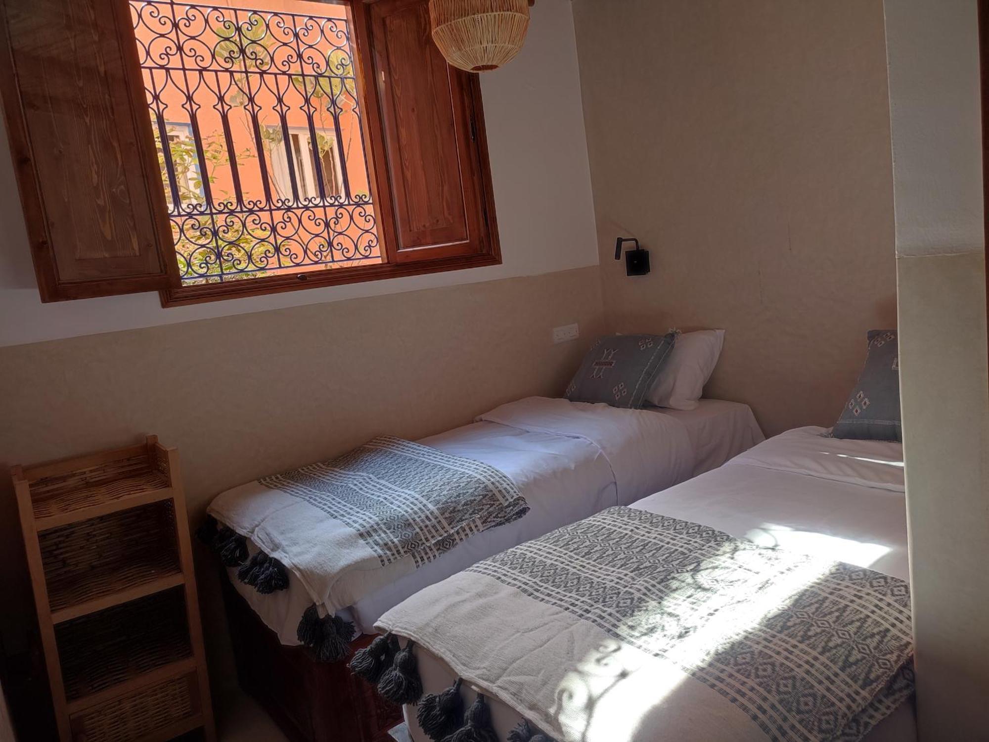 Private Room In Apartment Tov Taghazout Luaran gambar