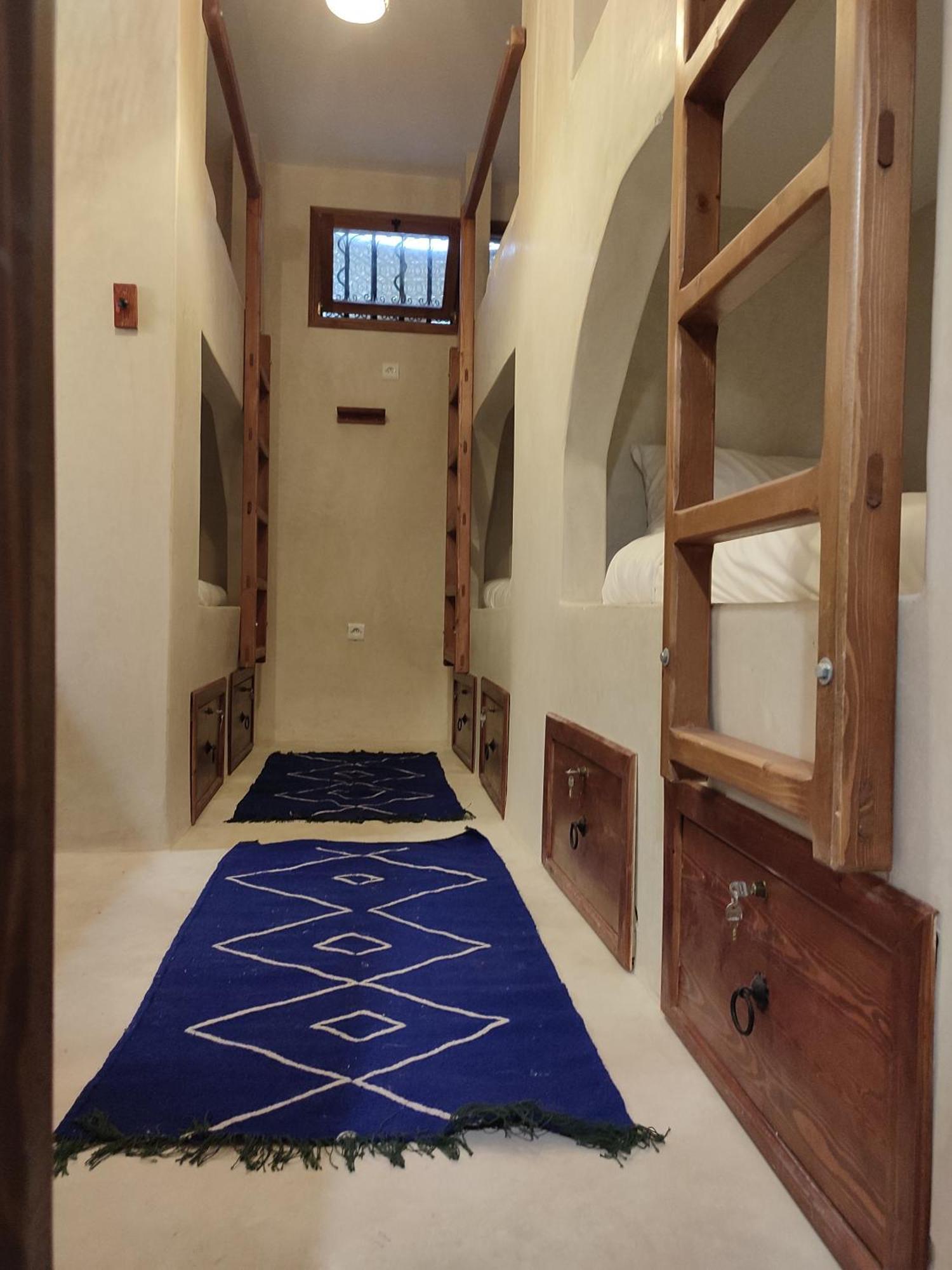 Private Room In Apartment Tov Taghazout Luaran gambar