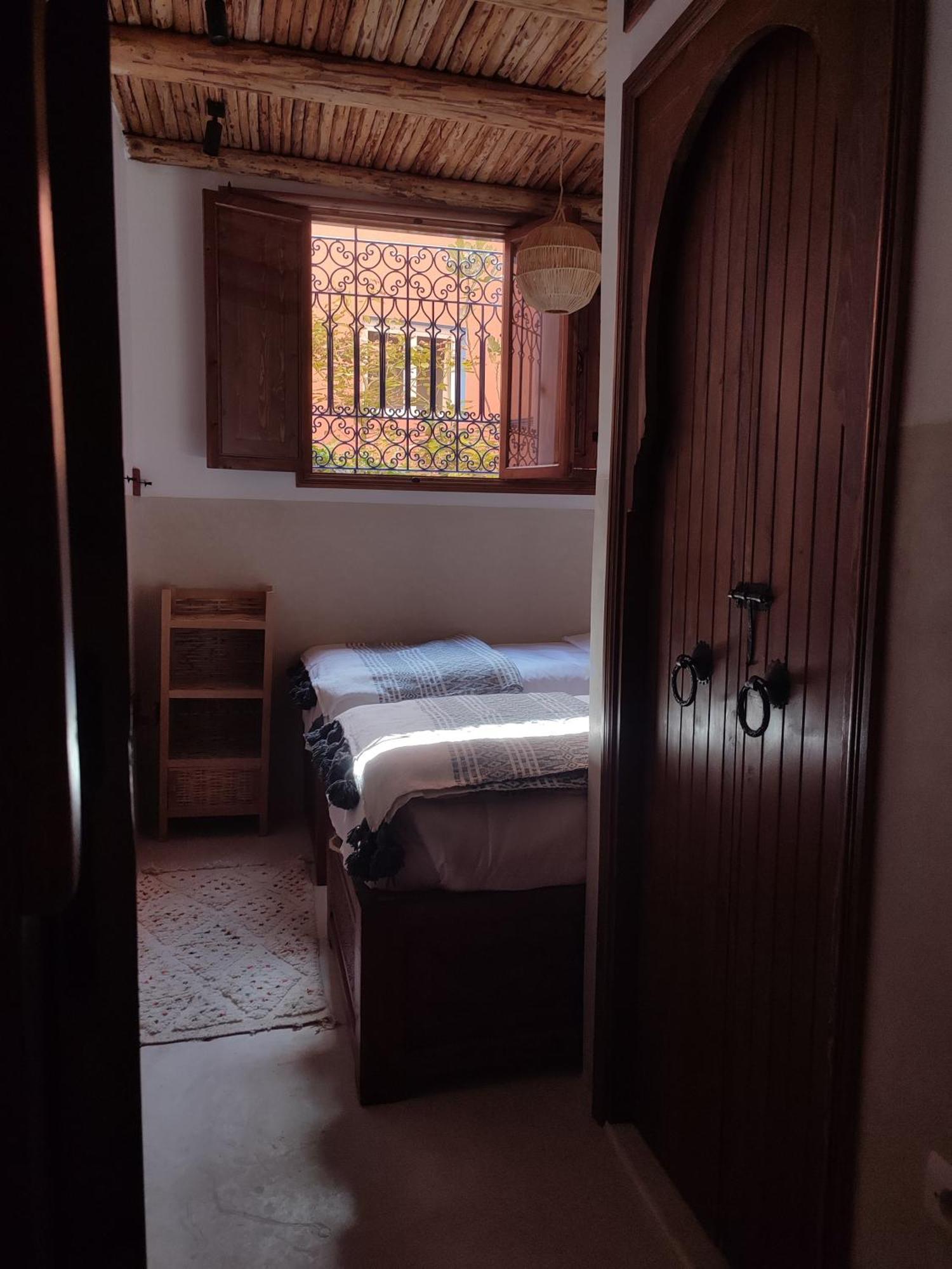 Private Room In Apartment Tov Taghazout Luaran gambar