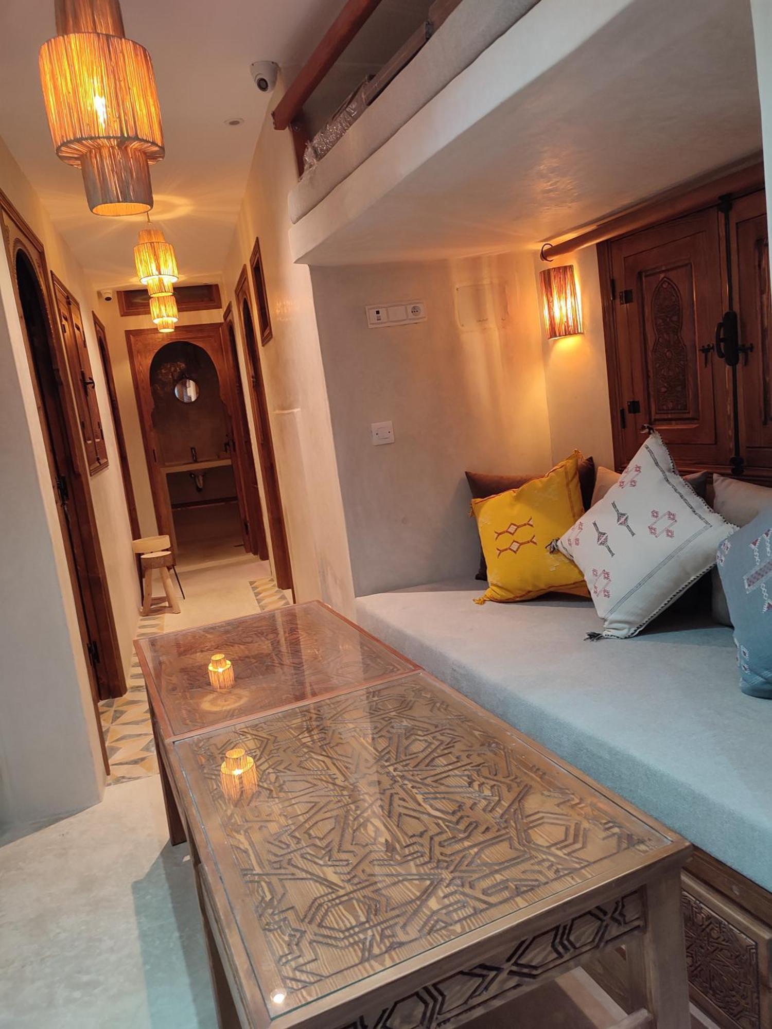 Private Room In Apartment Tov Taghazout Luaran gambar