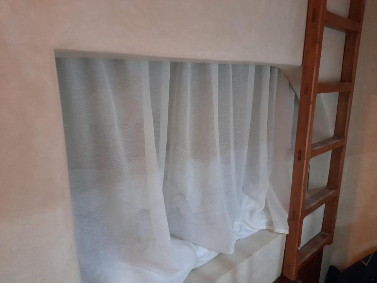 Private Room In Apartment Tov Taghazout Luaran gambar